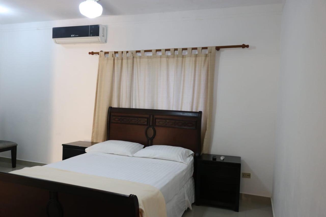Apartamento Amueblado Amplio Tranquilo Privado Como Tu Lo Mereces Santiago De Los Caballeros Eksteriør bilde