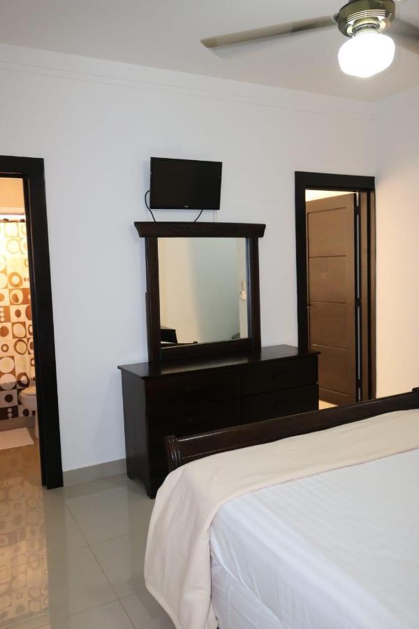 Apartamento Amueblado Amplio Tranquilo Privado Como Tu Lo Mereces Santiago De Los Caballeros Eksteriør bilde